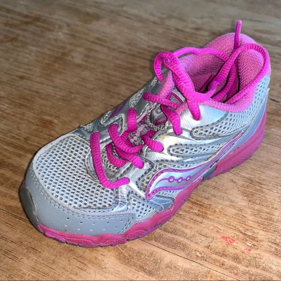 Lot of Toddler shoes 11 pairs - Picture 7 of 7